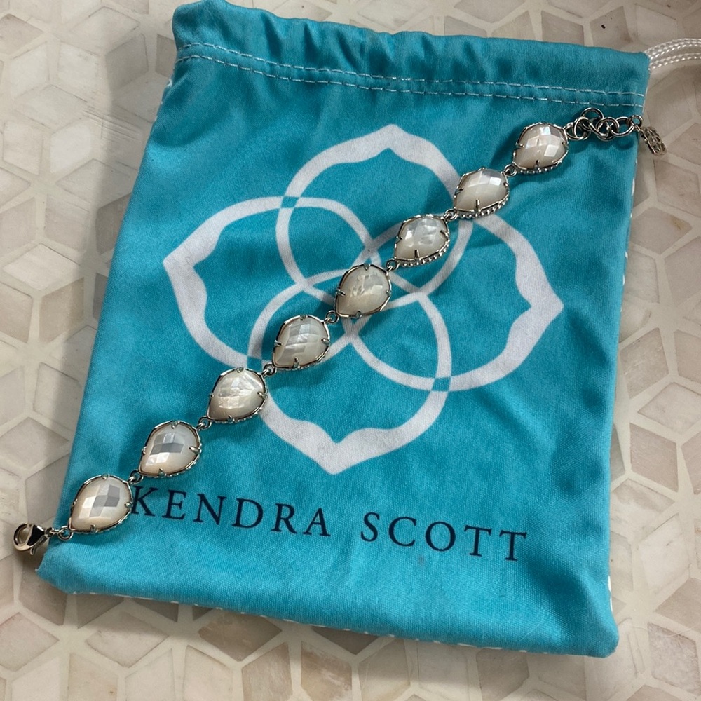 Kendra Scott Gold and Ivory Mother of Pearl Brynn Bracelet